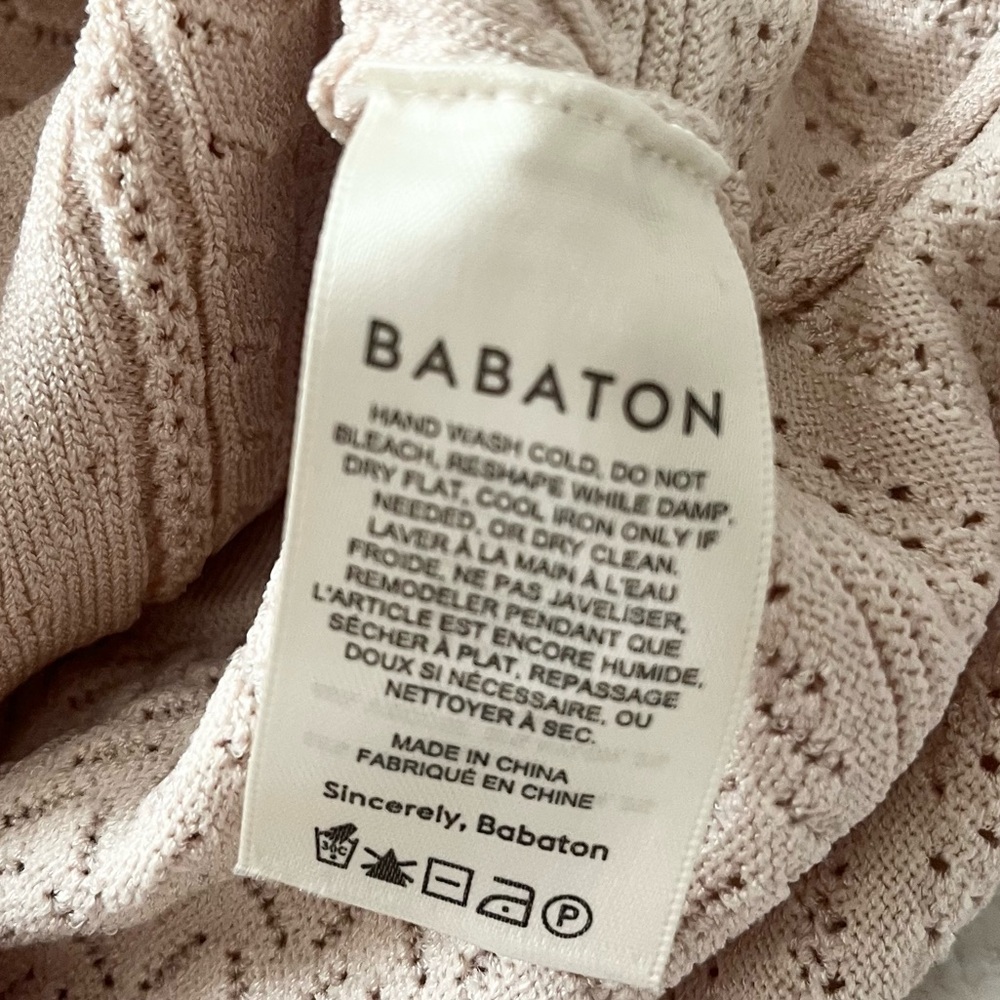 Aritzia Babaton Pointelle Sleeveless Sweater Knit Crop Top in Cream Beige - Picture 5 of 9